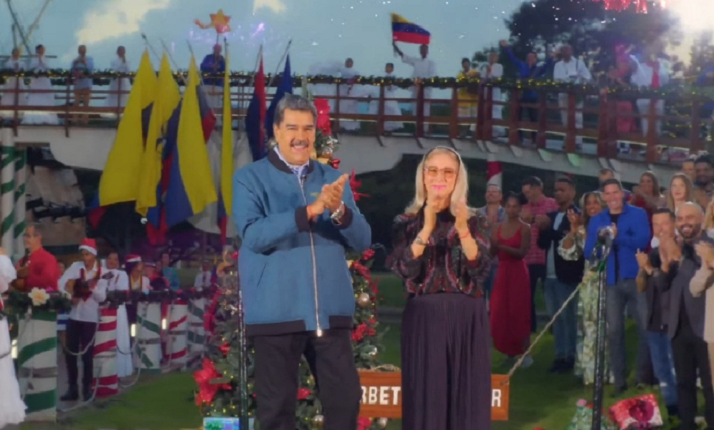 Nicolás Maduro presenta su mensaje navideño