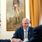 Arenas asume vocería y reordena el poder en La Moneda