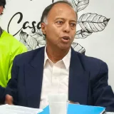 Omar Peña expuso su plan ante la comunidad de la ULA