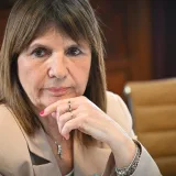 Bullrich pide más alivio económico antes de las elecciones