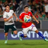 Chile venció 2-0 a México y agrava su mala racha