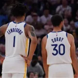 Curry destaca la calma y versatilidad de Yaxel Lendeborg