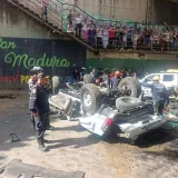 Choque en la Cota Mil dejó un muerto y un herido en Caracas