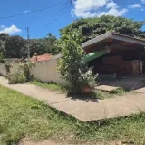 Vecinos de Isla Cañas quieren volver pese a daños y miedo al mar