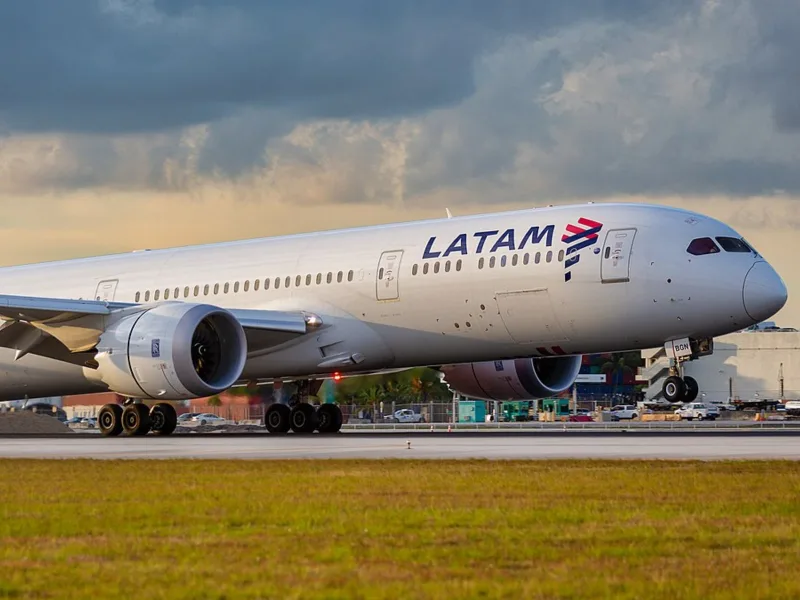 Latam volverá a unir Santiago y Caracas desde enero de 2027