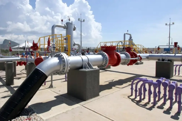Falta de inversión frena la meta gasífera de Venezuela