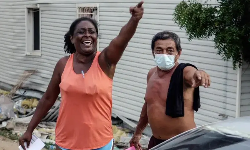 La Guaira: habitante acusa fallas estructurales en viviendas