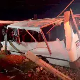 Niño de 9 años resulta herido tras choque de un bus contra un local comercial en Cabimas