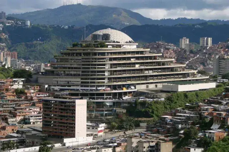 CorteIDH ordena al Estado venezolano cerrar El Helicoide por violaciones a derechos humanos