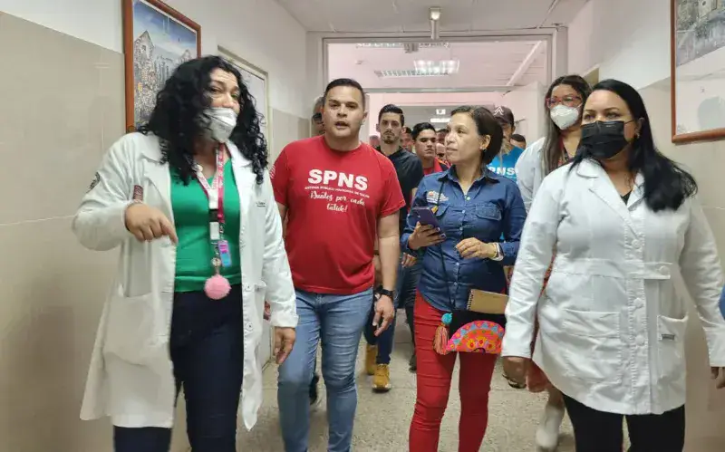 Viceministra de hospitales inspeccionó sistema de atención en Zulia