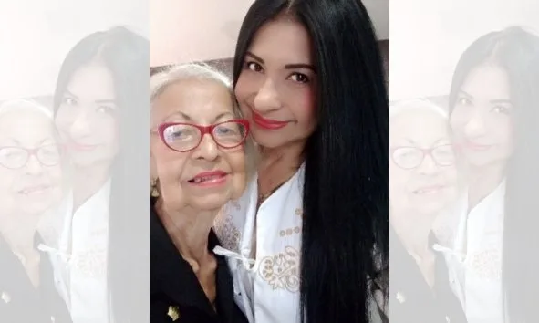Madre de periodista busca ayuda para recuperar la marcha