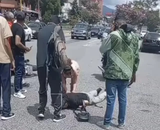 Tres heridos tras choque en la avenida Las Américas de Mérida
