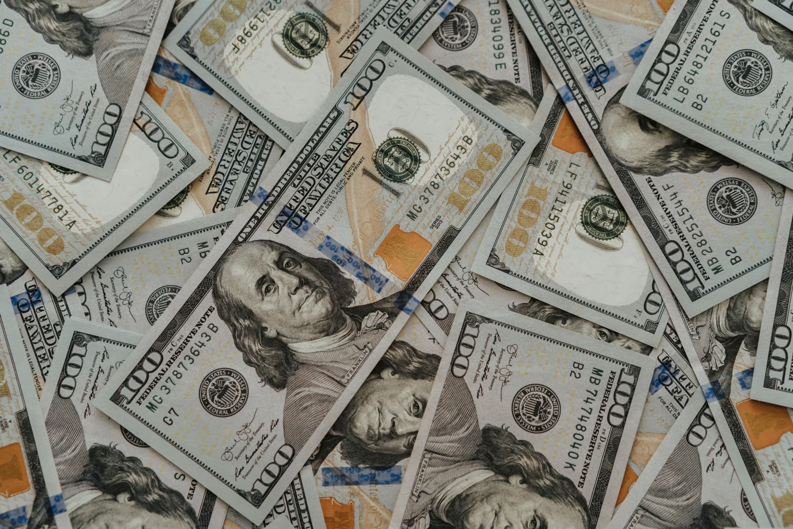 El dólar oficial sube 0,19 % al 30 de julio: 745,6371 Bs/USD