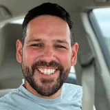 Carlos García cuestiona trato a migrantes tras su deportación