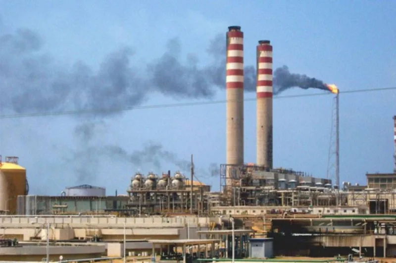Investigan rotura de línea de gas en la refinería Cardón