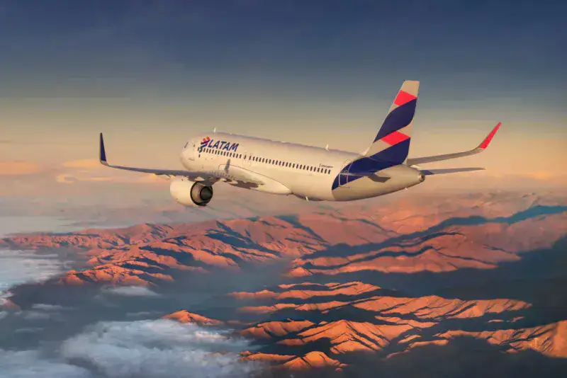 Grupo LATAM movió casi 6.000 pasajeros en la ruta Bogotá-Caracas durante mayo