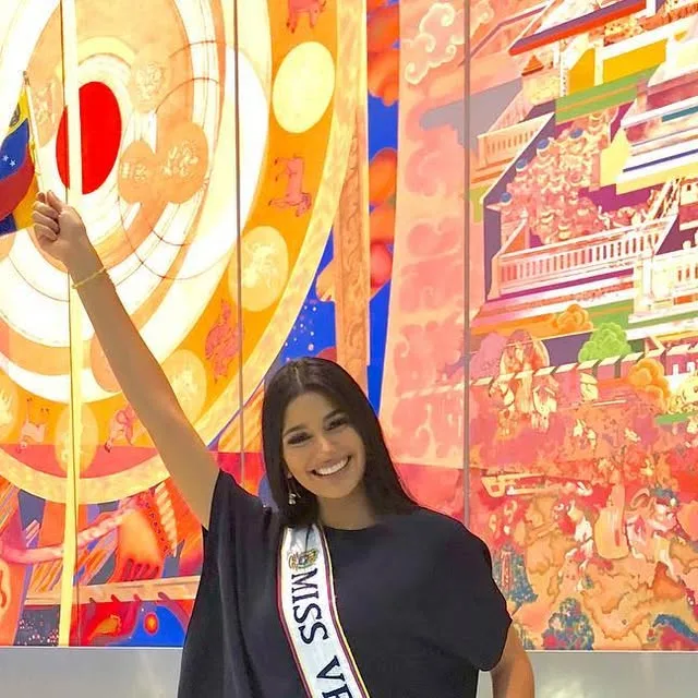 Publicación de Instagram de Sthefany Gutierrez Gutierrez
