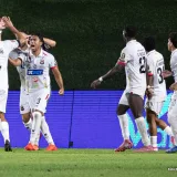 Caracas FC se impone en Puerto Cabello con un cabezazo al 77