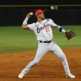 Caribes remontó en Porlamar con hit decisivo de González