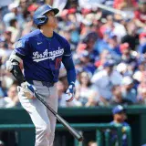 Shohei Ohtani vuelve a la alineación de los Dodgers tras descansar por molestias en la rodilla izquierda