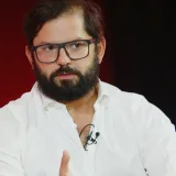 Boric expone en Panamá su rechazo a bajar impuestos