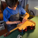 En París restituyen un violín de 1905 saqueado en la guerra