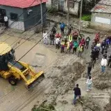 Lluvias dejan daños y 30 familias reubicadas en cuatro estados