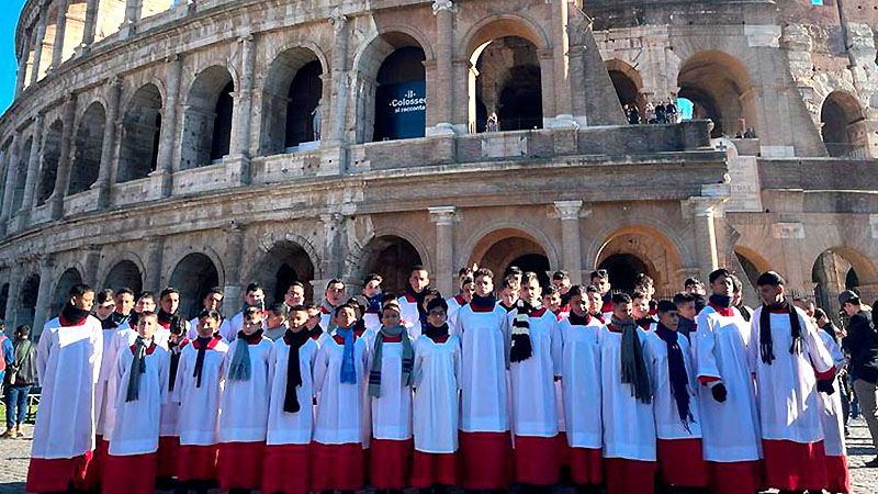 Niños Cantores del Zulia ofrecen su repertorio en el Coliseo de Roma (Vídeo)