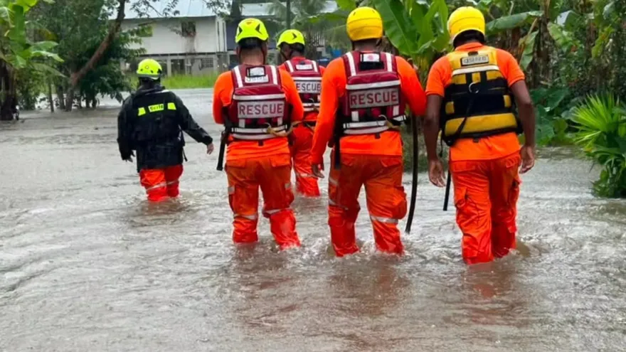 Panamá activa alertas por lluvias en tres distritos y otras zonas