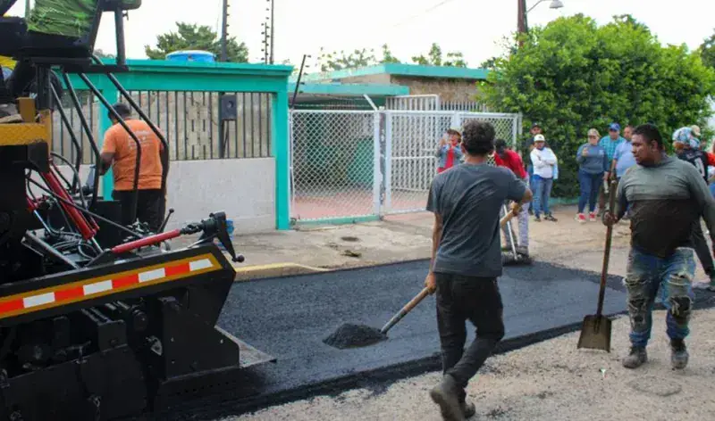 Alcaldía de Maracaibo inicia plan de asfaltado en la Urbanización Sucre