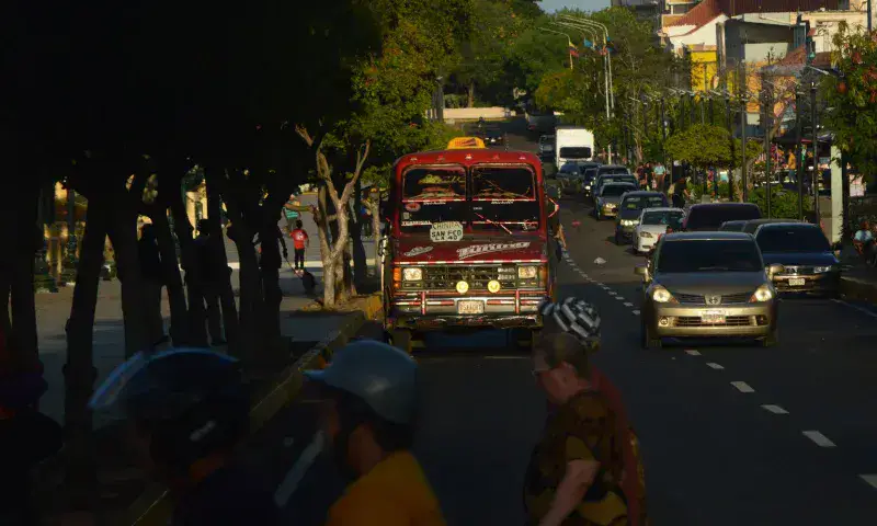 Fontur activa créditos para transportistas junto a banca pública y privada