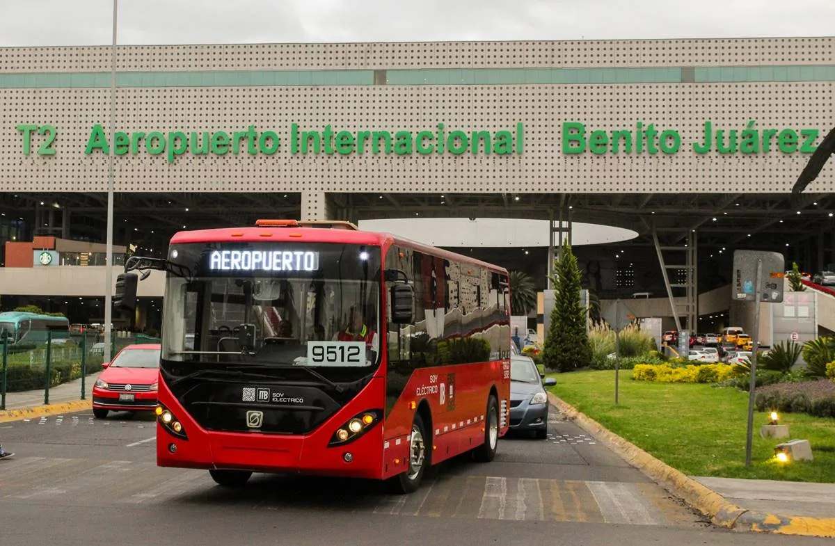 Senado pide usar salón de protocolo del AICM para legisladores