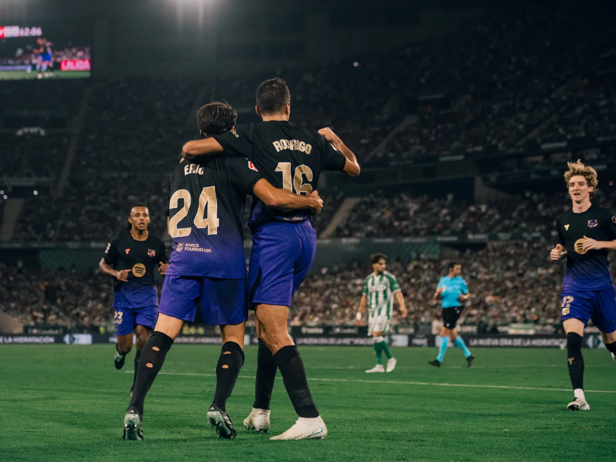 Barcelona pierde a Eric García para el PSG y el clásico
