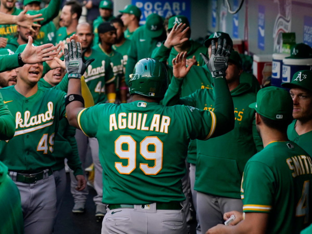 Aguilar es líder jonronero entre criollos 