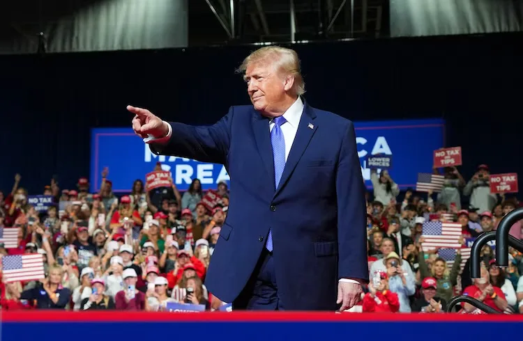 Estados Unidos llega a unas midterms cargadas de tensión