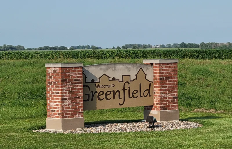 File:Greenfield Iowa Sign.jpg