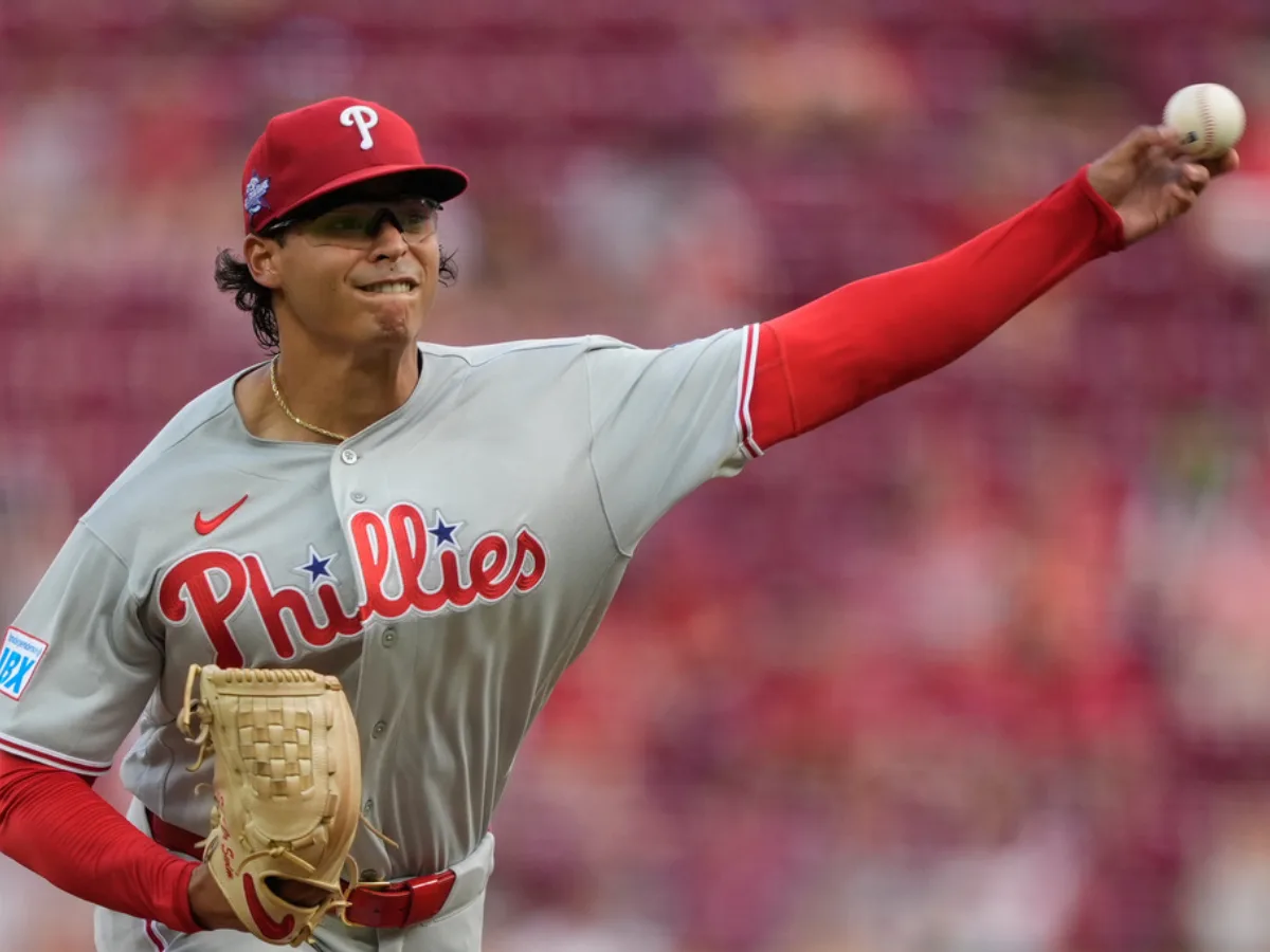 Luzardo abre ante los Mets con buen momento en Filadelfia