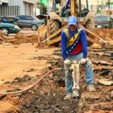 Sustituyen 120 metros de colector en Amparo, Maracaibo