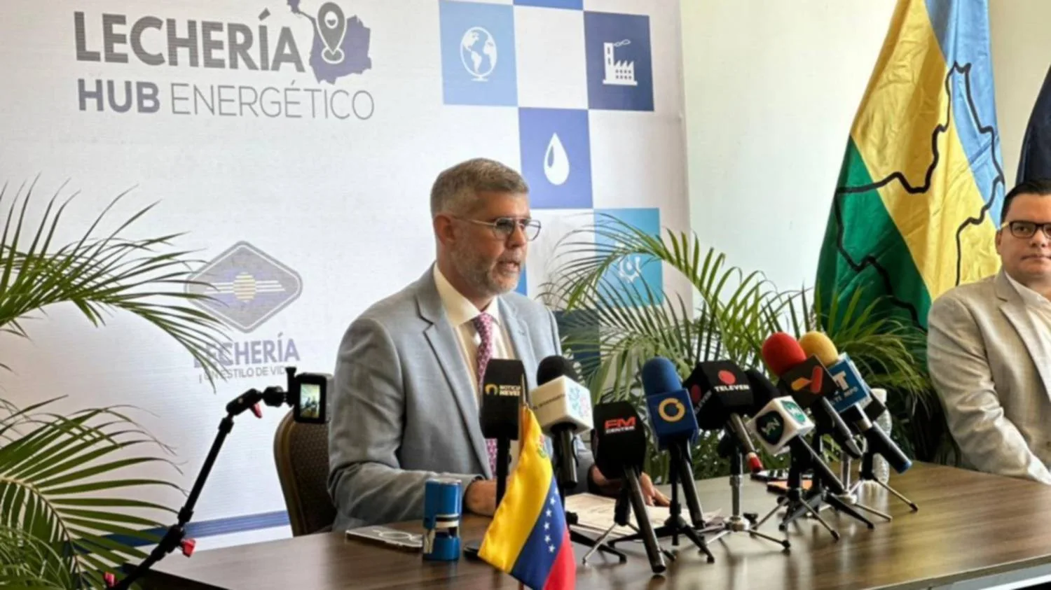 Ferreira tilda de inhumano el racionamiento en Lechería