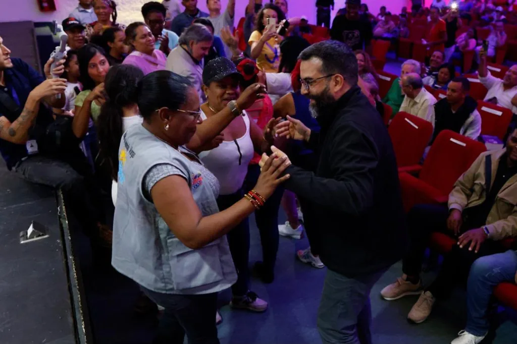 Tarek William Saab destaca concierto de música en La Guaira