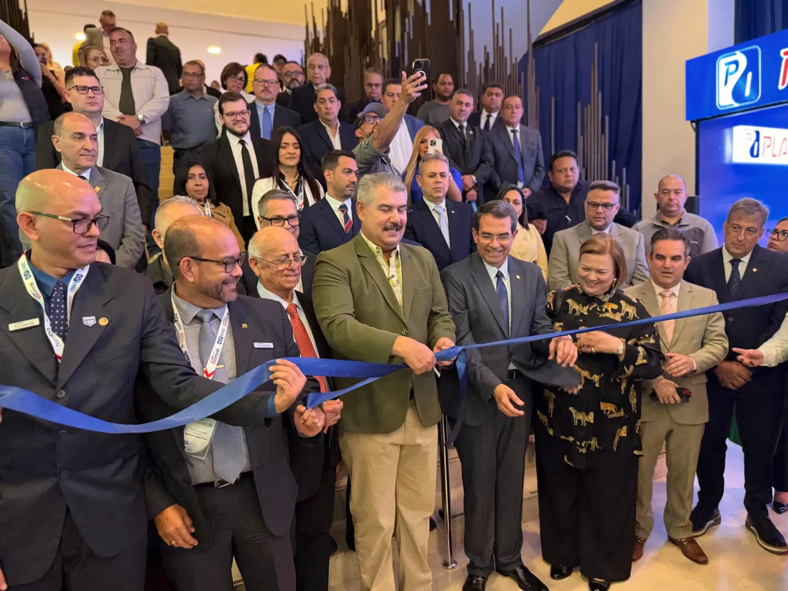 Expo Partes 2026 abrió en Maracaibo con 100 expositores