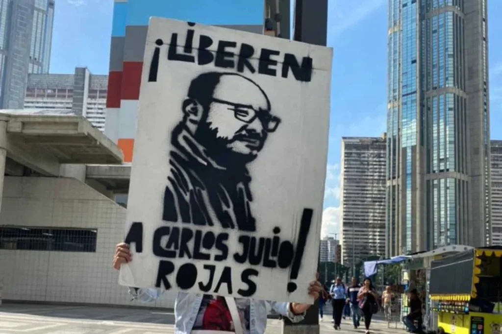 Carlos Julio Rojas obtiene libertad plena tras fallo judicial