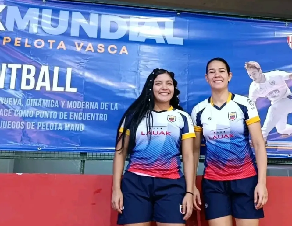 Julieta Rengel y Rosmarys León quedan cuartas en pelota vasca