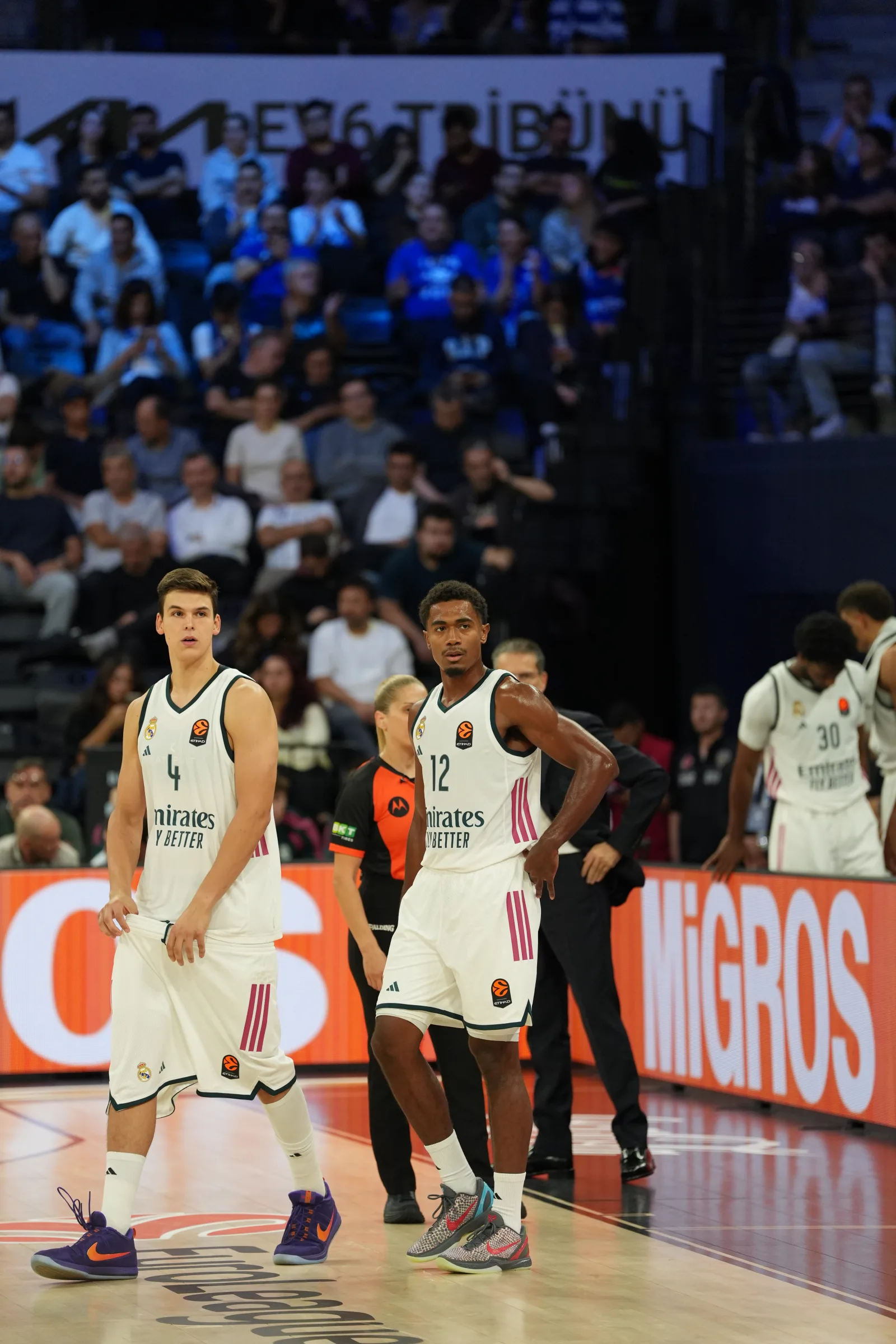Théo Maledon 12 Real Madrid Baloncesto Euroleague 20260929 (1)