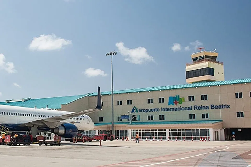 Vuelos entre Falcón y Aruba impulsan la economía regional