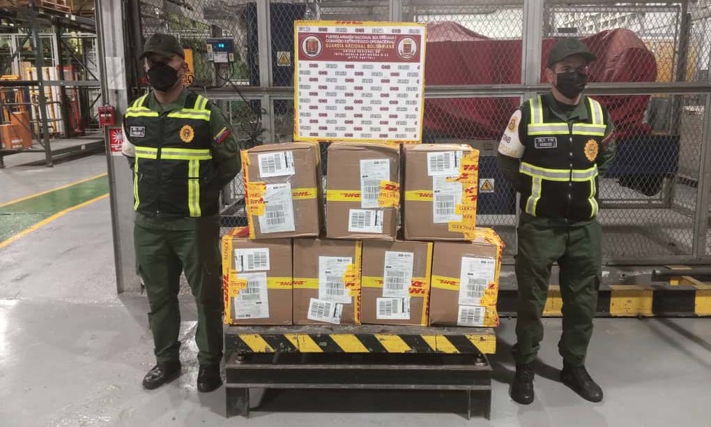 Incautan 90 kilos de cocaína en Caracas con destino a Australia