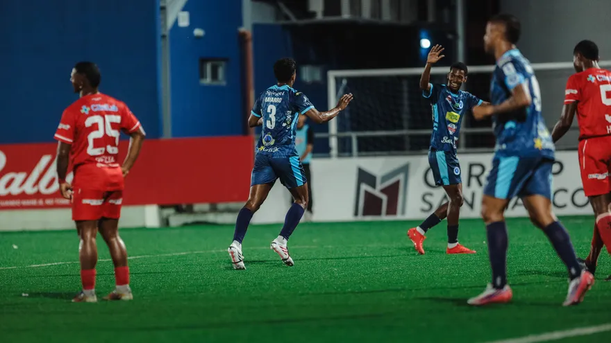 Veraguas United goleó 3-0 a Unión Coclé en la jornada 13