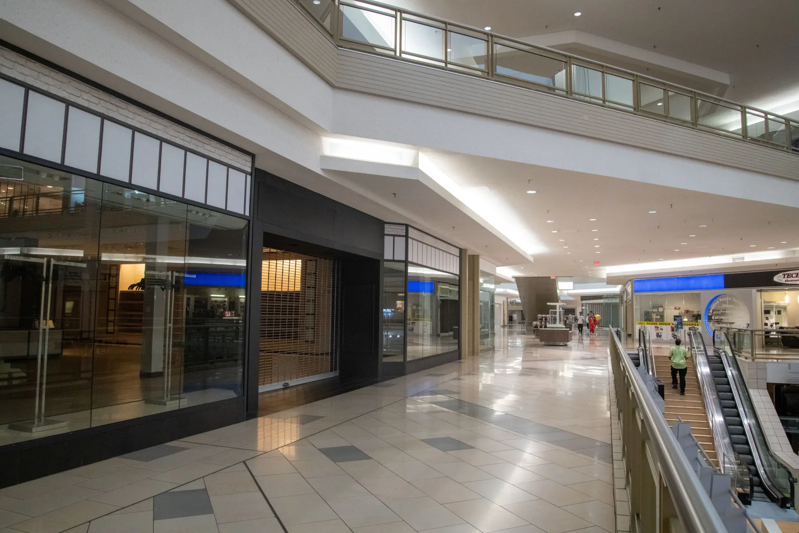 Maracaibo acelera la obra de una caminería frente a Galerías Mall en La Limpia