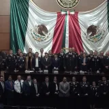 Condecoran en San Lázaro a policías y alcaldes en México