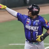 David Rodríguez arranca la LVBP como mejor bateador semanal